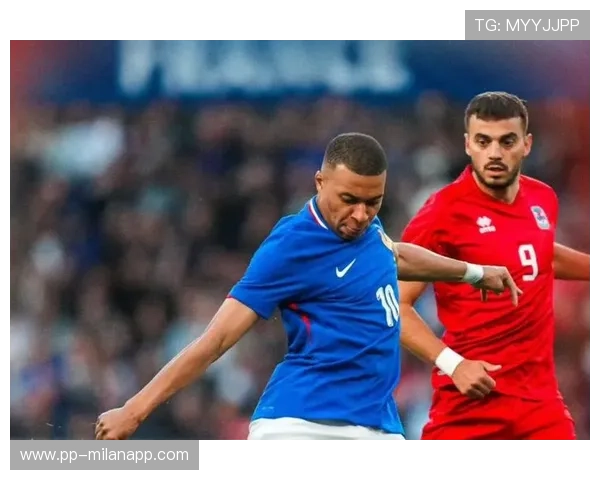 姆巴佩高速插上再现单刀冷静，法国锋线仍旧锋利